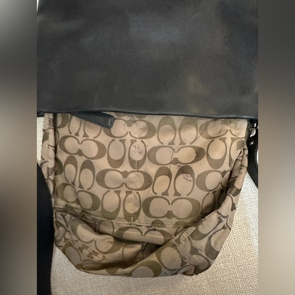 Coach Legacy Soho Bucket # 9186 - Picture 15 of 15